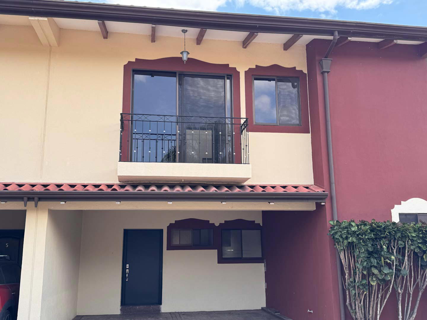 House at Santa Ana