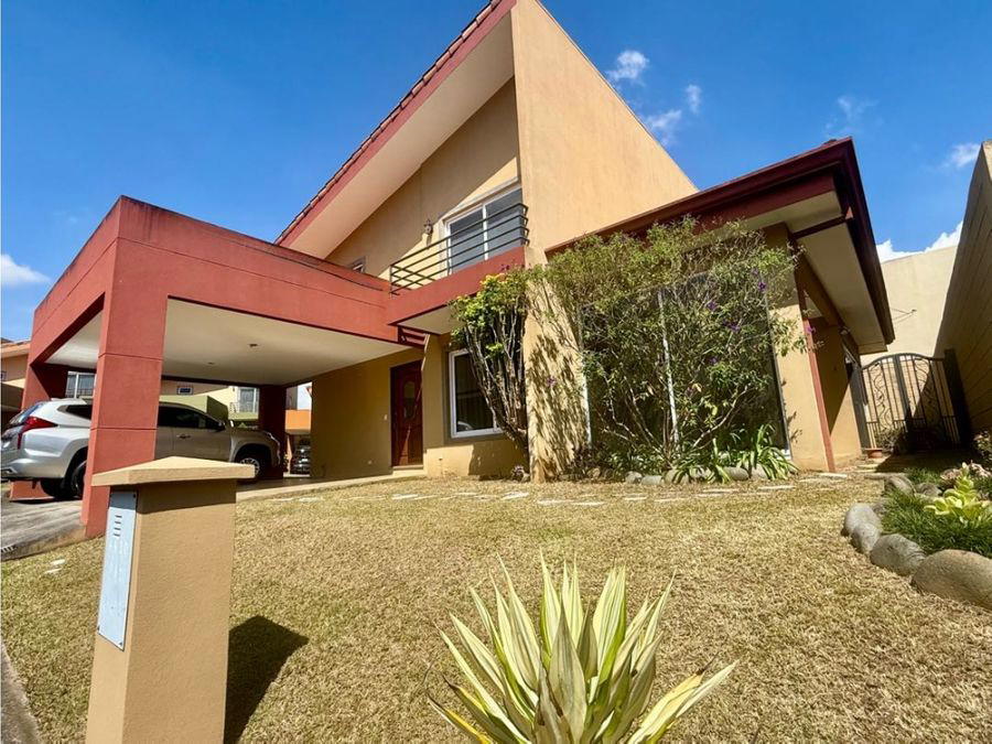 VENTA DE CASA, HEREDIA, SAN FRANCISCO, CONDOMINIO BOSQUES DE VELARDE