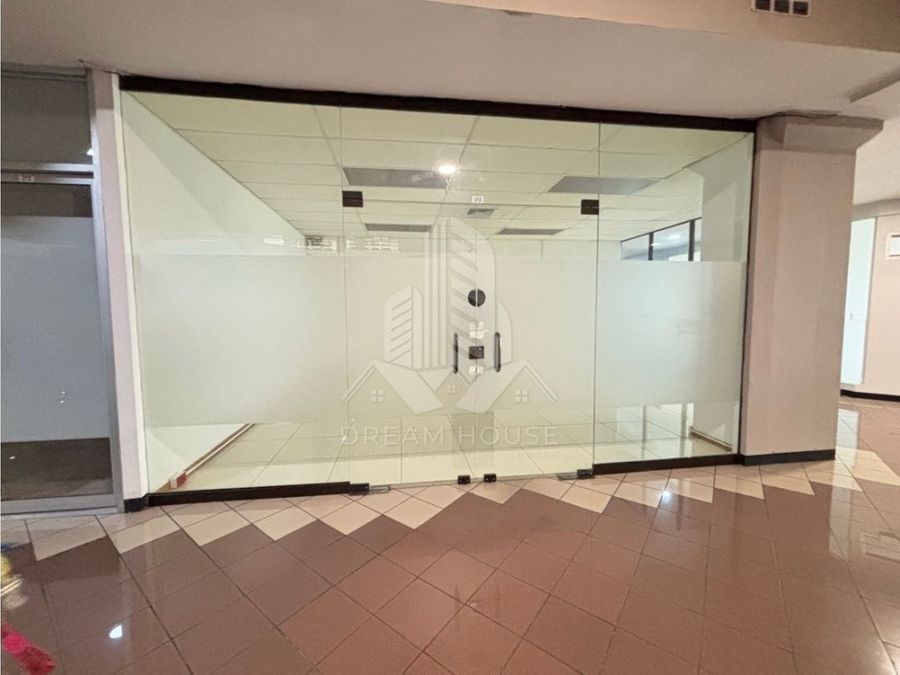 Comercial en San Pedro