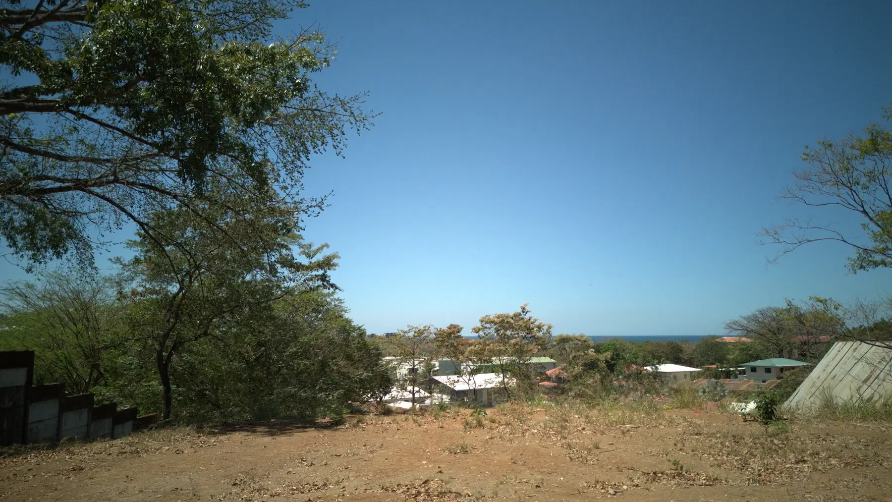 Land at Tamarindo
