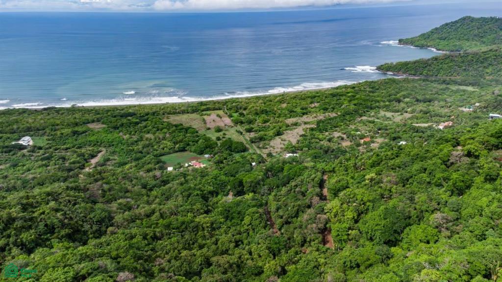 Land at Bejuco