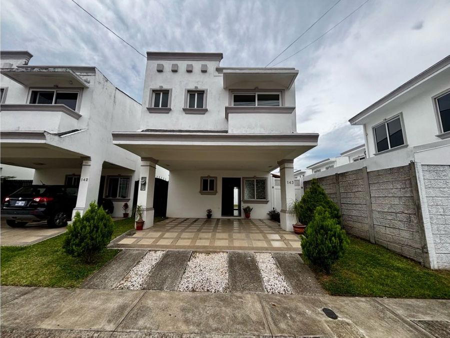 House at Condominio Natura Viva