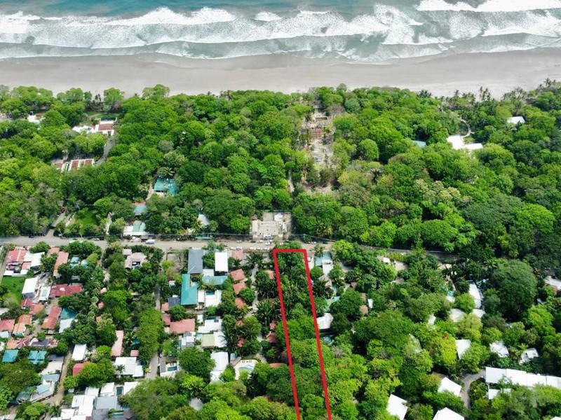 Land at Santa Teresa Beach