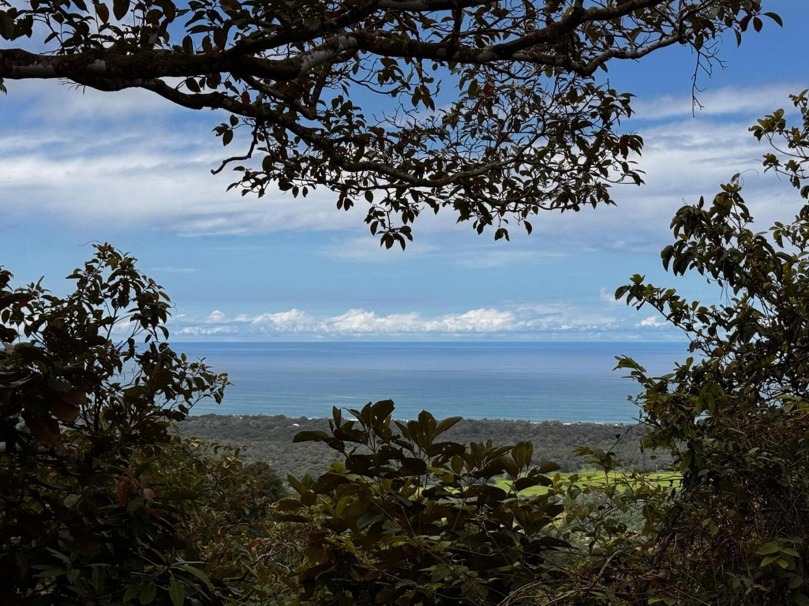 Land at Quepos
