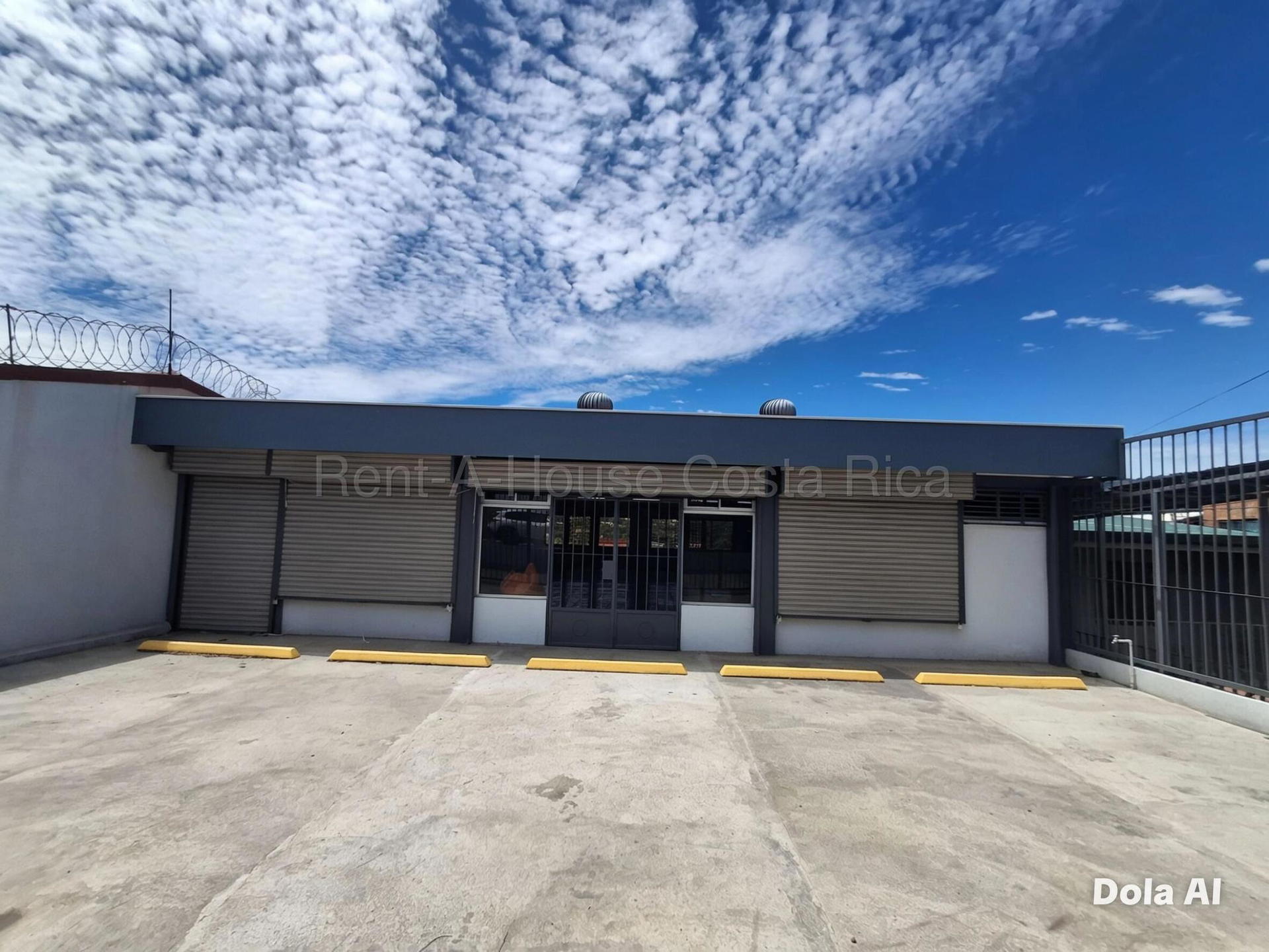 Comercial en San Rafael Arriba