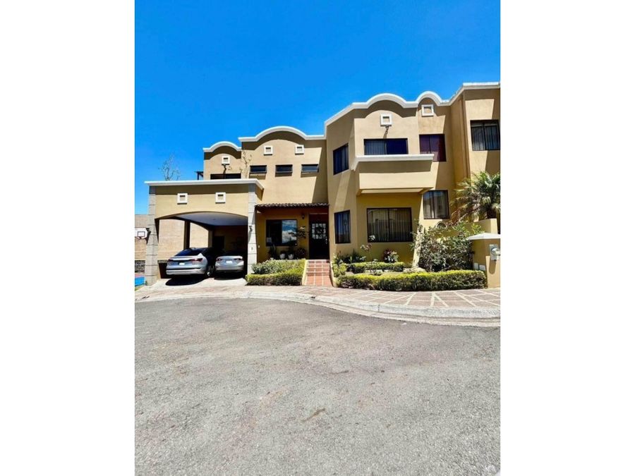 House at Condominio Antares