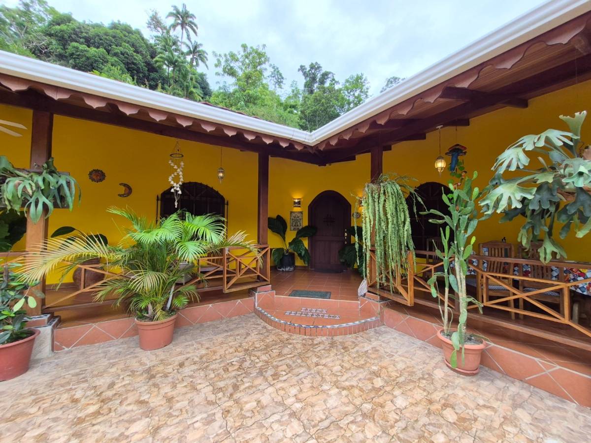 Casa en Puerto Viejo Playa Negra