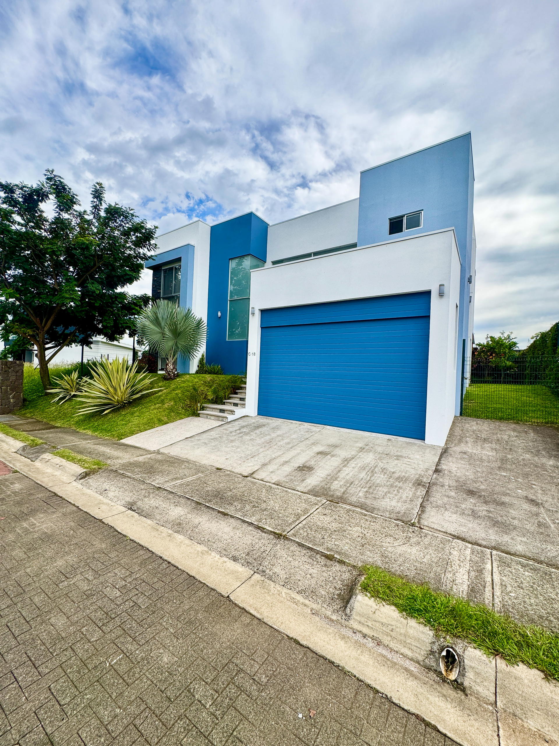 Propiedad en Condominio Montezuma