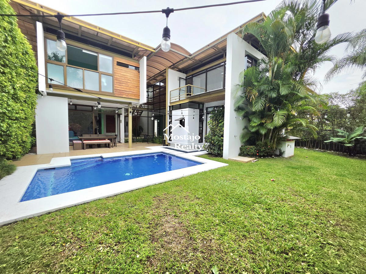 Propiedad en Piedades