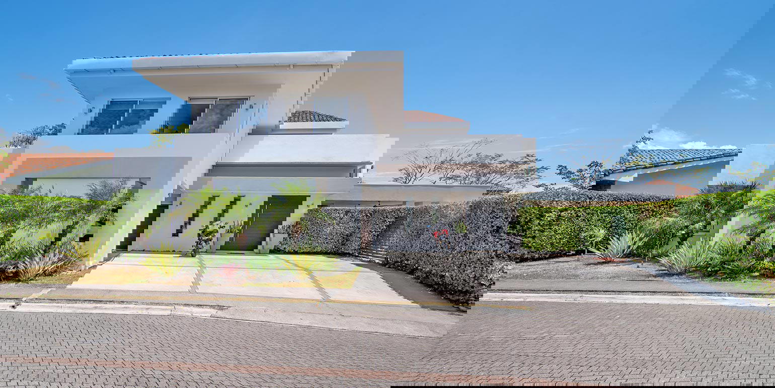 Propiedad en Condominio Los Balcanes