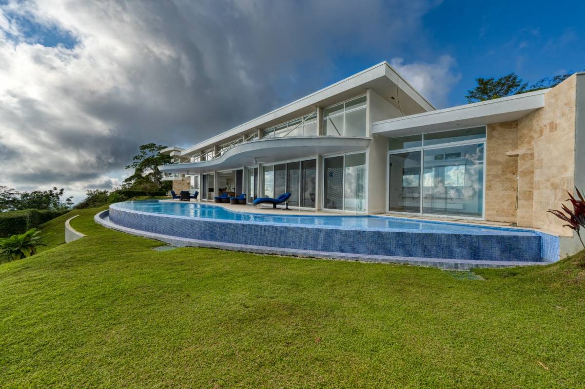 House at Costa Verde Estates