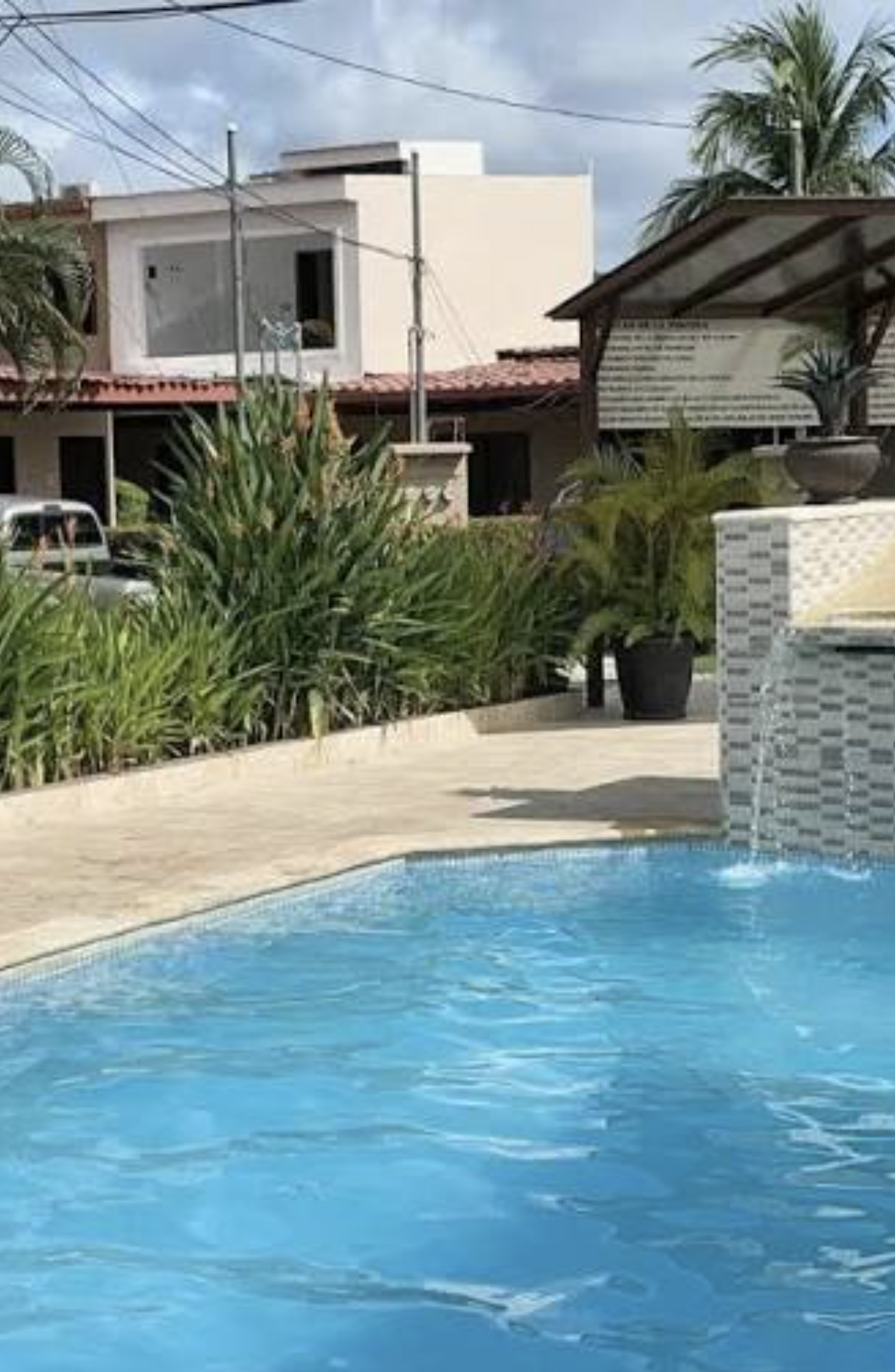 Condo highlights background