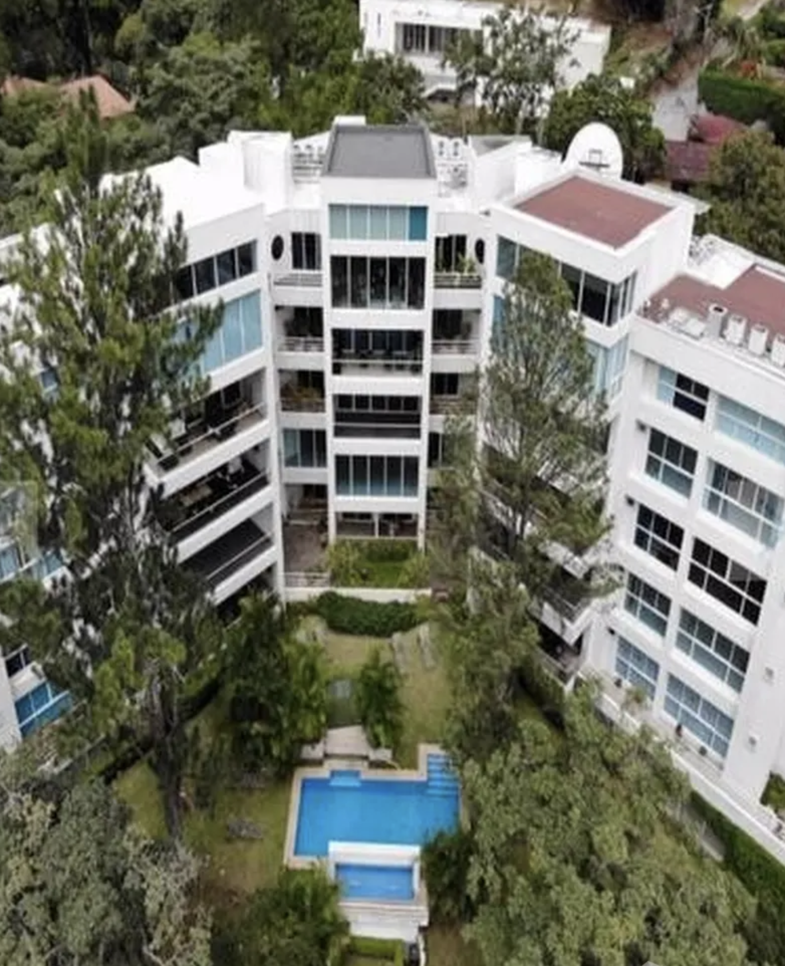 Condo highlights background