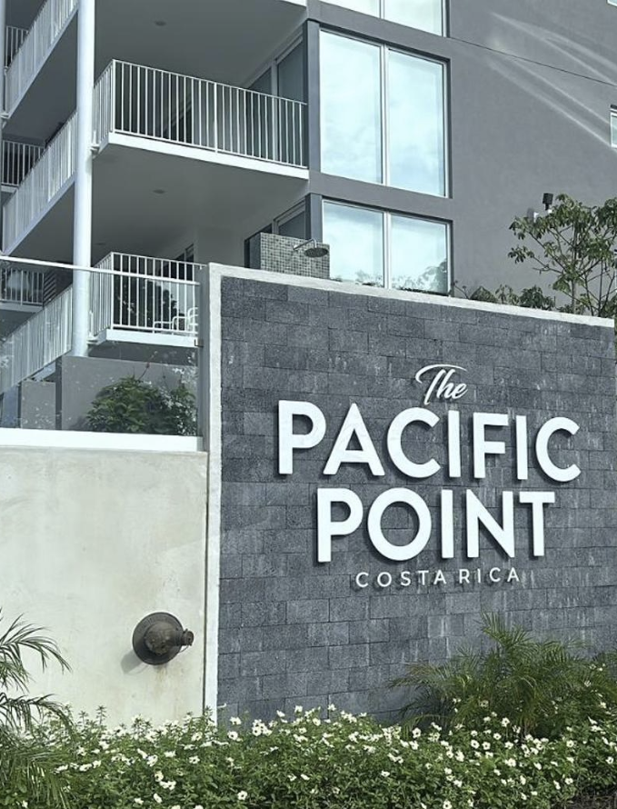 Condo highlights background
