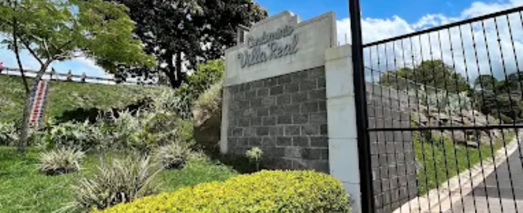 Condo highlights background