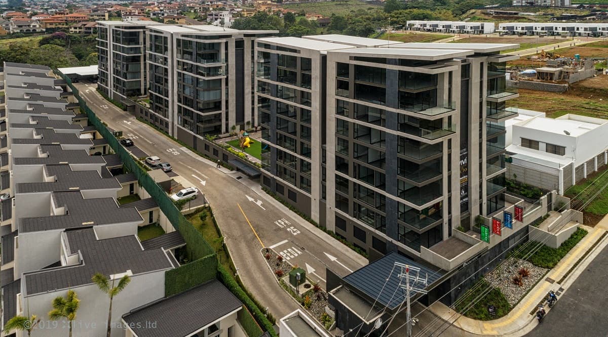 Condo highlights background