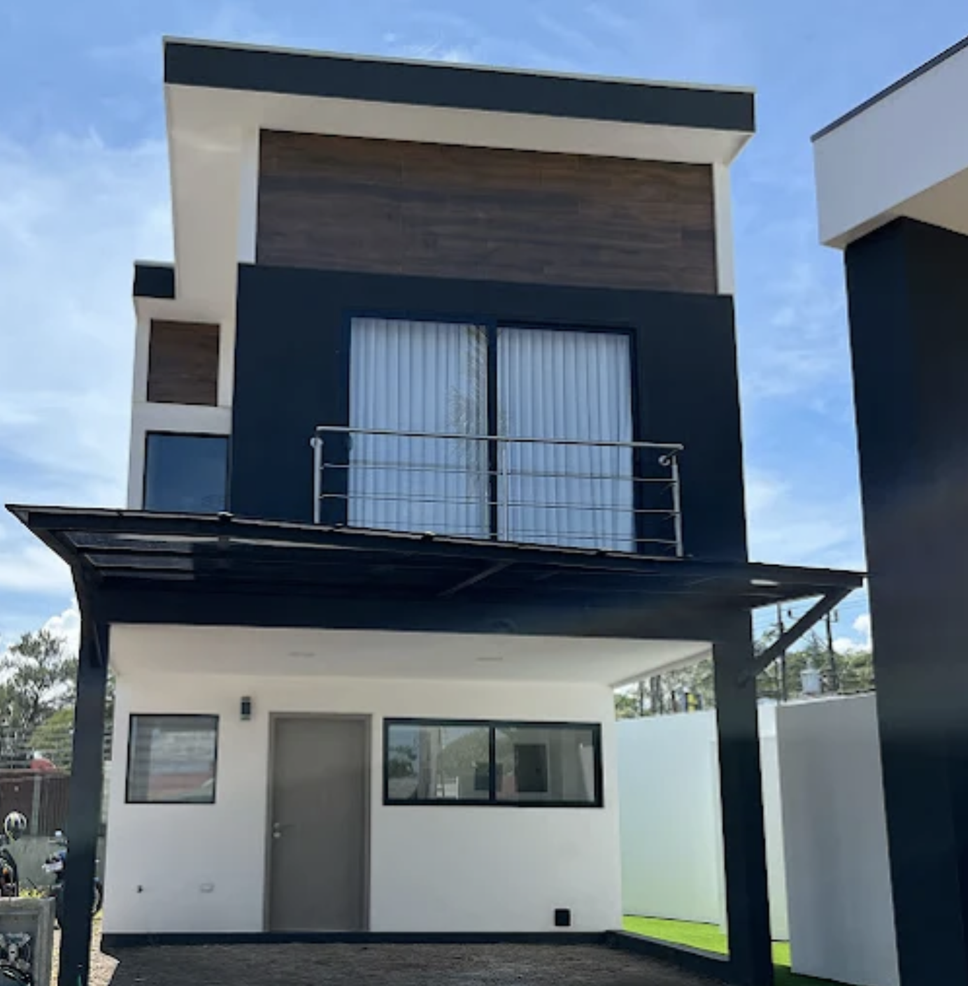 Condo highlights background
