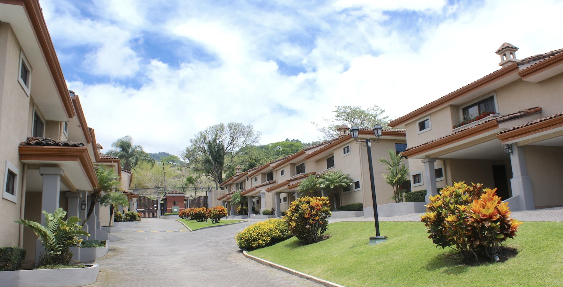 Condo highlights background